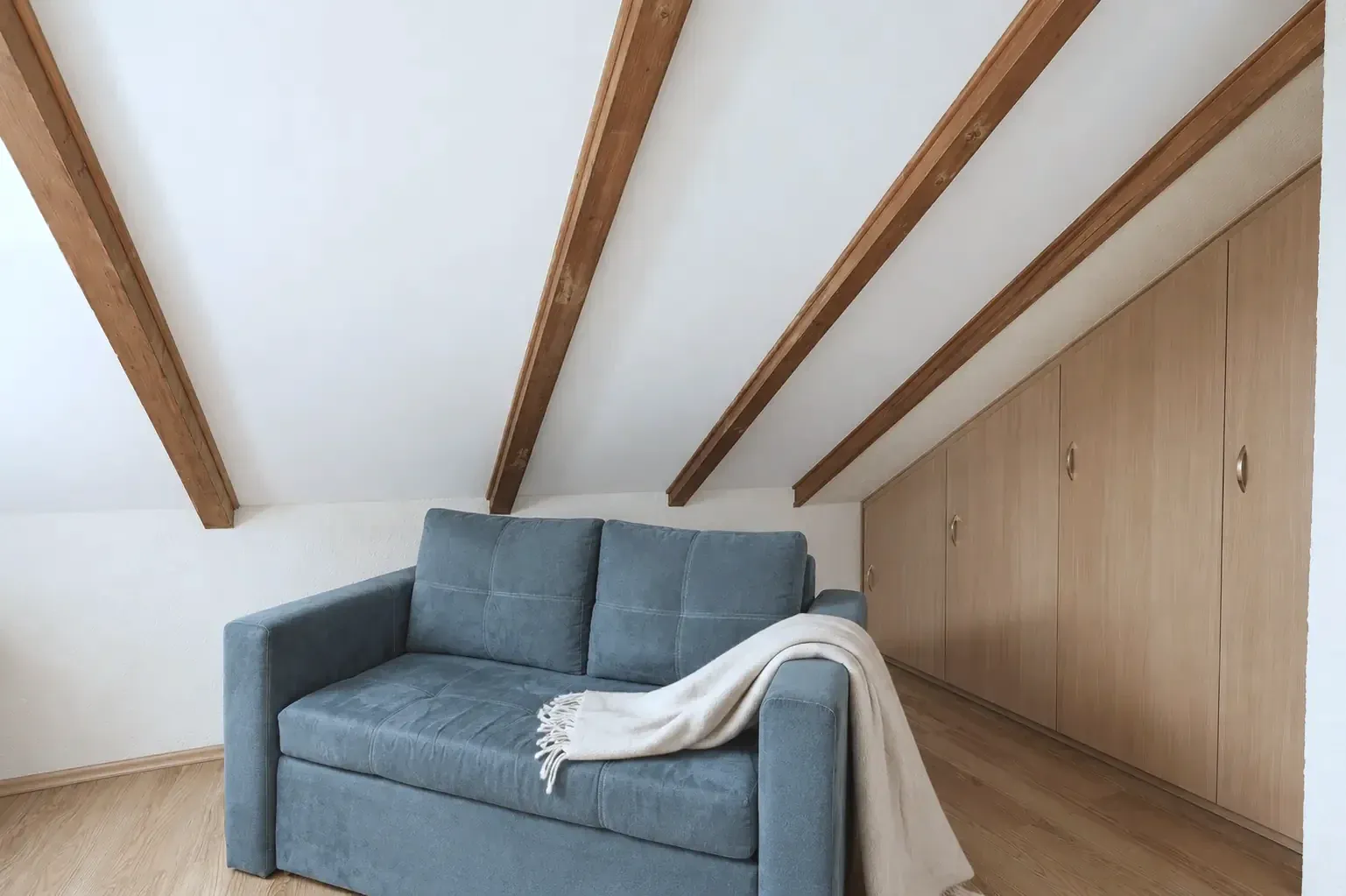 Poddasze - sofa - SolMare Karwia